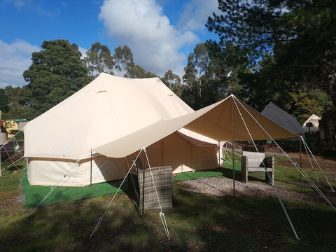 Zeehan Bush Camp - Kawana Tourism 0