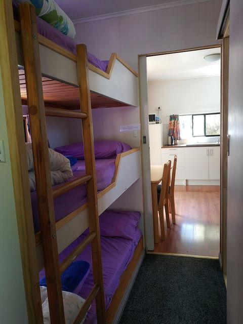 Zeehan Bush Camp - Kawana Tourism 5