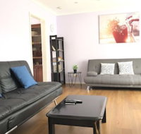 Canberra Entire House 3 Bedroom - Kawana Tourism