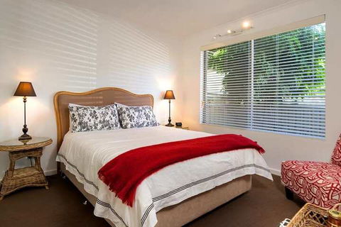 Understated Elegance Affordable Luxury - Kawana Tourism 2