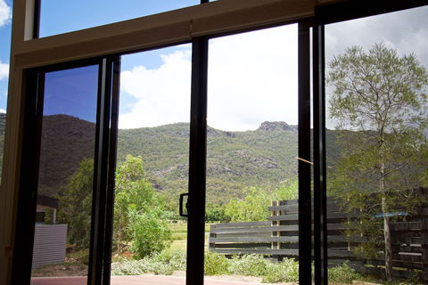Grampians Villas - Kawana Tourism 6