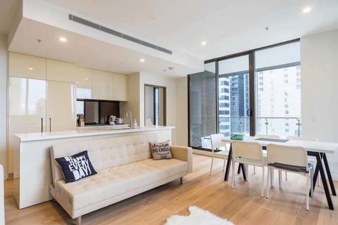 Fabulous City 2 BDR Apt In New Building - Kawana Tourism 7