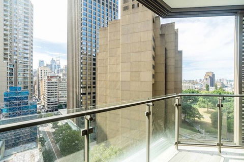 Fabulous City 2 BDR Apt In New Building - Kawana Tourism 5