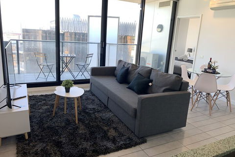 JC Water View Apartment On La Trobe - Kawana Tourism 6