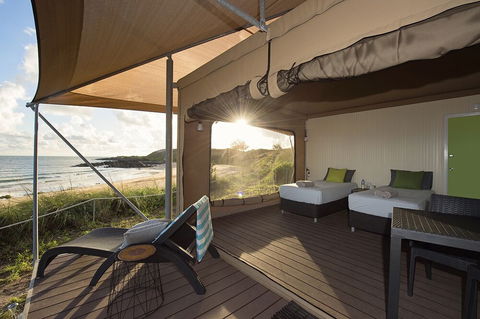 Bremer Island Banubanu Beach Retreat - Kawana Tourism 3