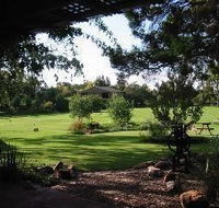 Mudgees Getaway Cottages - Kawana Tourism