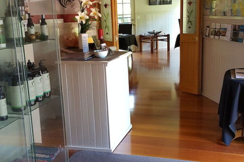 Venus Escapes Guesthouse - Kawana Tourism 6