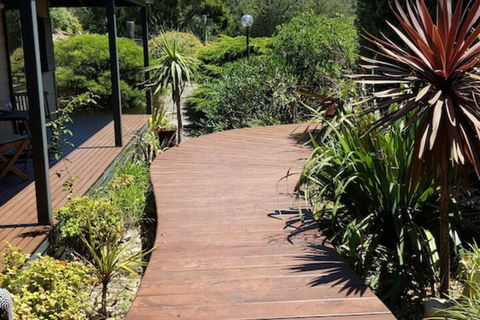Venus Escapes Guesthouse - Kawana Tourism 4