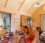 Fyshwicks Cottage - Kawana Tourism