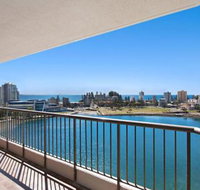 Seascape Unit 1402 Great location  amazing water views - Kawana Tourism