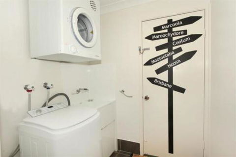 Unit 1 / 14 Tamarindus Street Marcoola Beach Pet Friendly 300 BOND Linen Supplied - Kawana Tourism 3