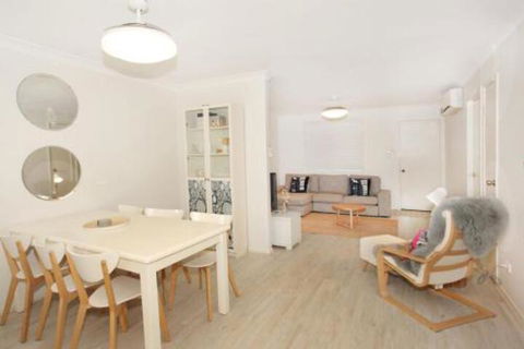 Unit 1 / 14 Tamarindus Street Marcoola Beach Pet Friendly 300 BOND Linen Supplied - Kawana Tourism 2