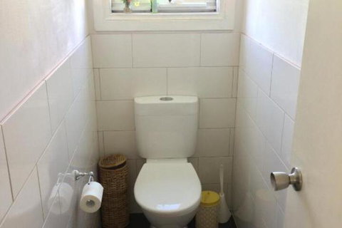 Tarndwarncoort Farmers Cottage - Kawana Tourism 5