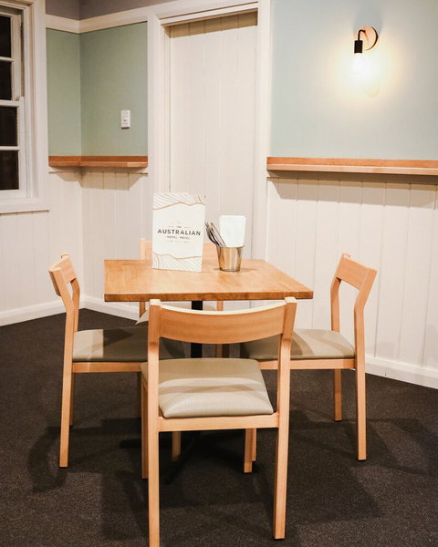 The Australian Hotel Motel Yass - Kawana Tourism 3