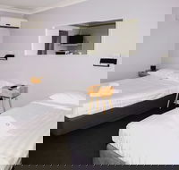 The Australian Hotel Motel Yass - Kawana Tourism