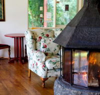Sanctuary House Resort Motel - Kawana Tourism