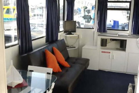 Boyds Bay Houseboat Holidays - Kawana Tourism 4