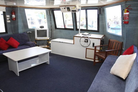 Boyds Bay Houseboat Holidays - Kawana Tourism 7