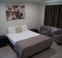 Beachside Motor Inn - Kawana Tourism