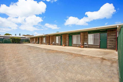Econo Lodge Portland - Kawana Tourism 4