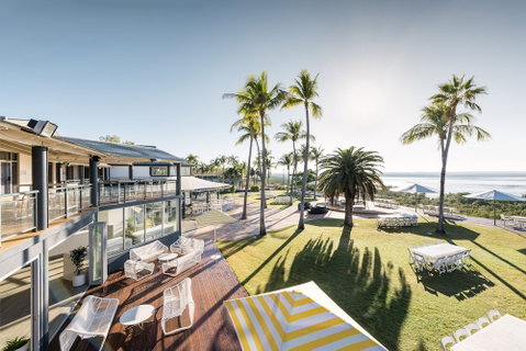 Mangrove Hotel - Kawana Tourism 0