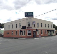 Centennial Inn on Bathurst
