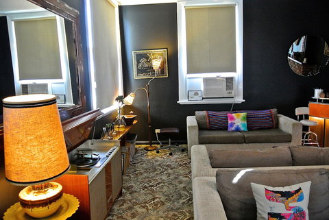 Vine Valley Inn - Kawana Tourism 6