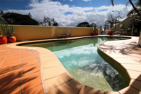 The Waterview - Kawana Tourism 3