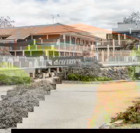 Bathurst Motor Inn - Kawana Tourism