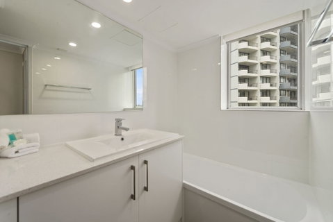 Sandpiper Apartments - Kawana Tourism 5