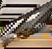 Grande Florida Beachside Resort - Kawana Tourism