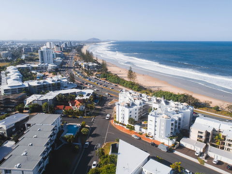 Grand Palais Beachside Resort - Kawana Tourism 1