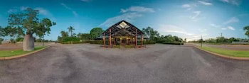 Blue Seas Resort - Kawana Tourism 3