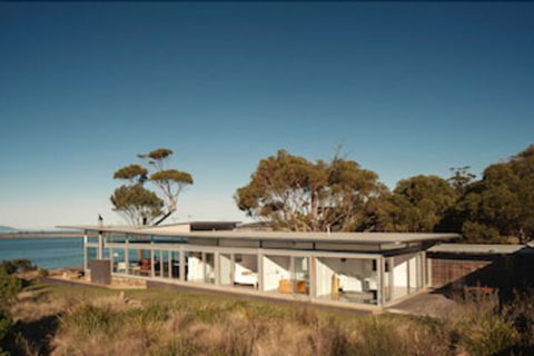 Avalon Coastal Retreat - Kawana Tourism 2