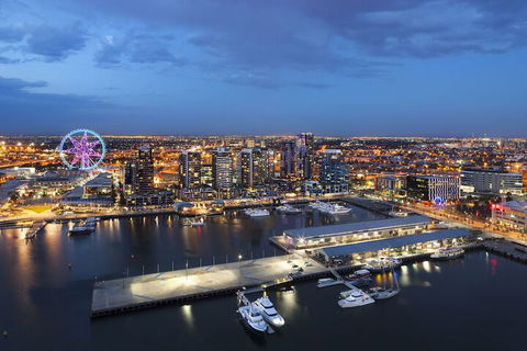 The Sebel Melbourne Docklands Hotel - Kawana Tourism 1