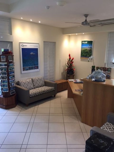 Verandahs - Kawana Tourism 1