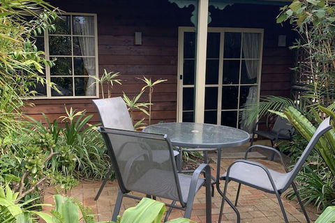 Ulladulla Guest House - Kawana Tourism 1