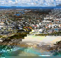 Burleigh Point Holiday Apartments - Kawana Tourism