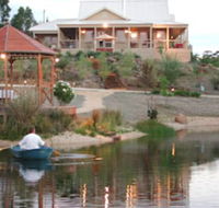 Blue Cliffs Retreat - Kawana Tourism