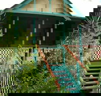 Riviera Bed and Breakfast - Kawana Tourism