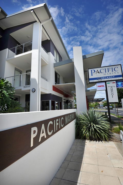 Pacific Marina Apartments - Kawana Tourism 1