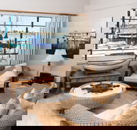 Boathouse - Birks River Retreat - Birks Harbour - Kawana Tourism