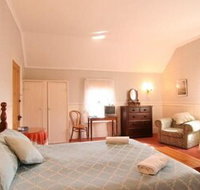 Hillview House