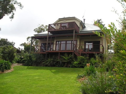 Valley Of The Waters B&B - Kawana Tourism 1