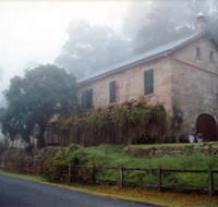 Tizzana Winery Bed  Breakfast - Kawana Tourism