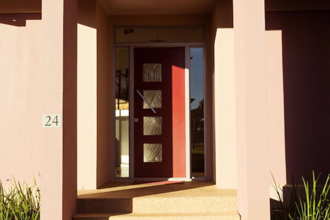 Tindarra Resort - Kawana Tourism 1