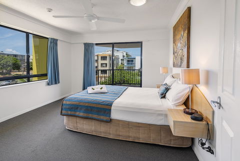 Belaire Place - Kawana Tourism 5