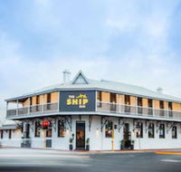 Nightcap at the Ship Inn - Kawana Tourism