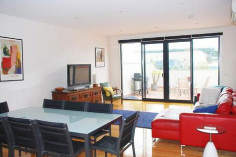 POSITION PERFECT CENTRAL INVERLOCH - Kawana Tourism 0