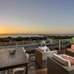 The Beach House At Grange - Kawana Tourism 0